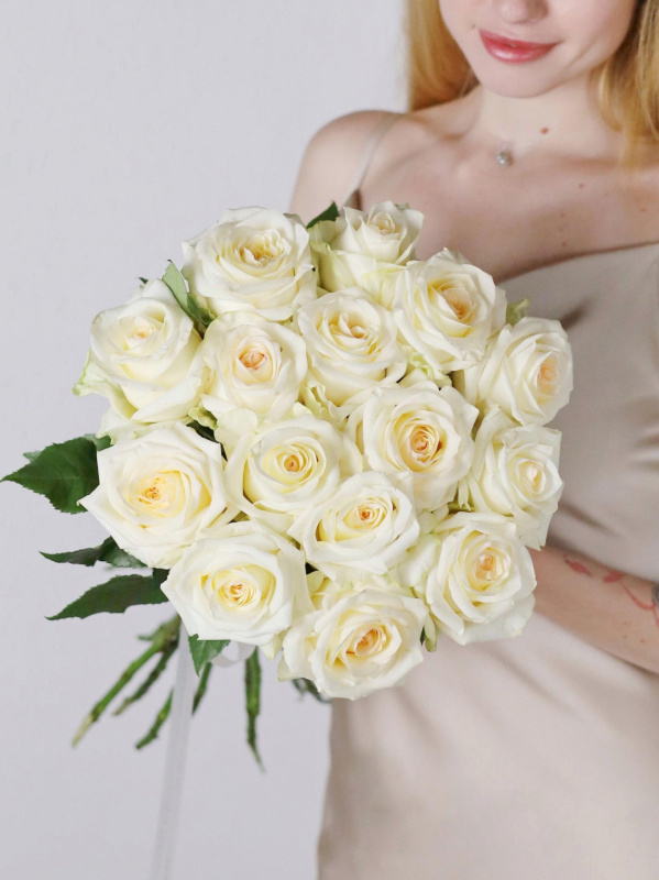 БУКЕТ 15 ПИОНОВИДНЫХ РОЗ CANDLELIGHT БУКЕТ 15 ПИОНОВИДНЫХ РОЗ CANDLELIGHT