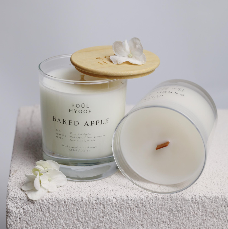 Свеча BAKED APPLE (хлопковый фитиль) Свеча BAKED APPLE (хлопковый фитиль)
