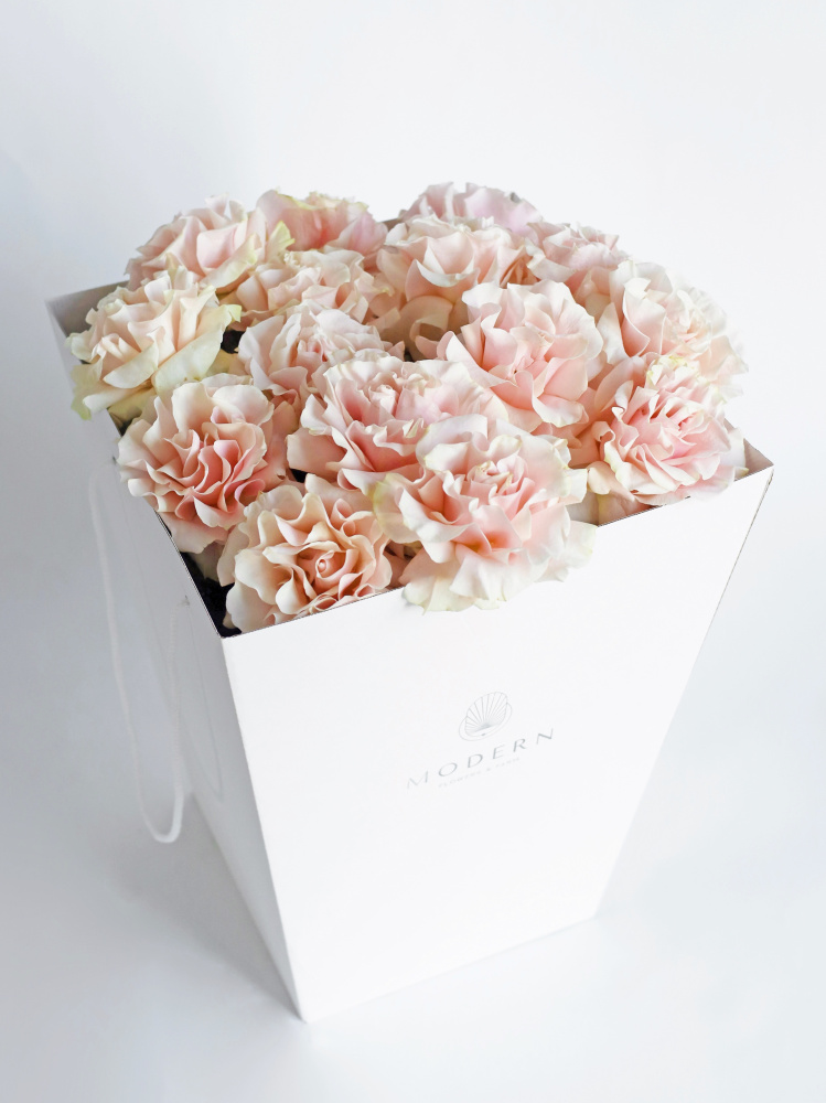 БУКЕТ 15 ФРАНЦУЗСКИХ РОЗА PINK MONDIAL БУКЕТ 15 ФРАНЦУЗСКИХ РОЗА PINK MONDIAL